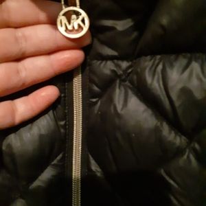 Micheal Kors lightweight puffy jacket